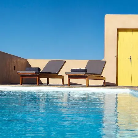North Santorini A Luxury 5* Pyrgos Kallistis