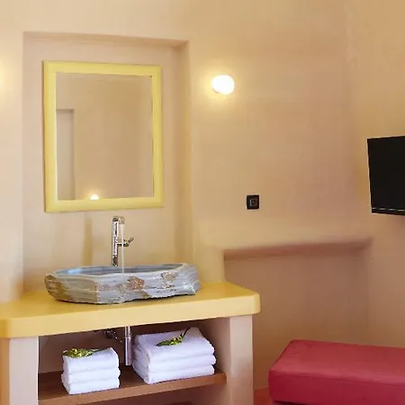 North Santorini A Luxury