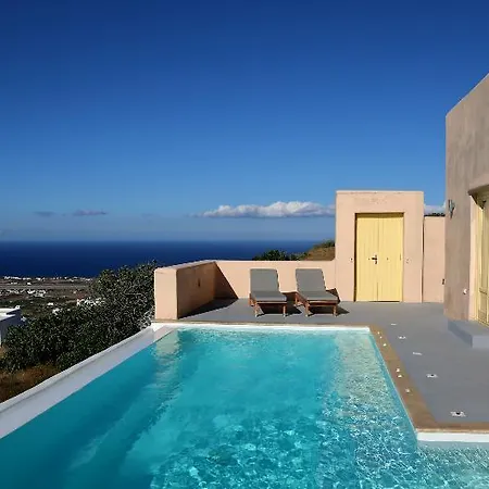 North Santorini A Luxury Hotel