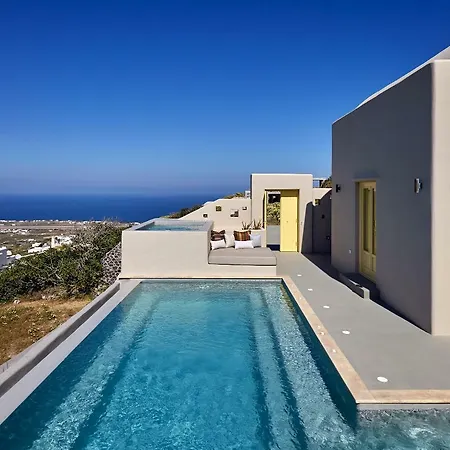 North Santorini A Luxury