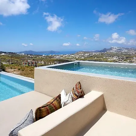 North Santorini A Luxury